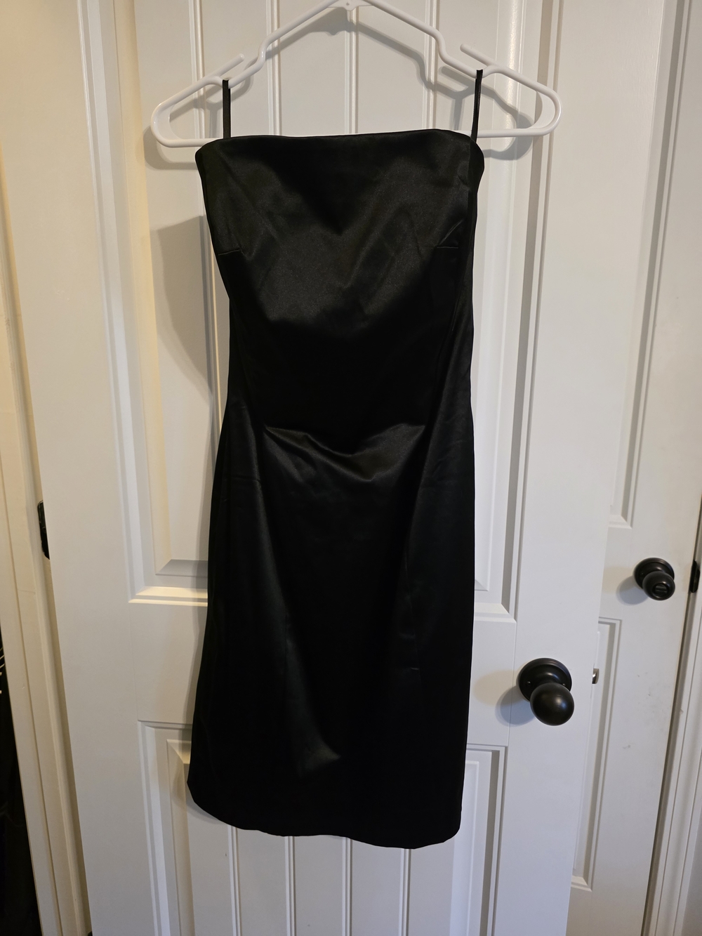 Isaac Mizrahi Black Strapless Satin Sheath Dress